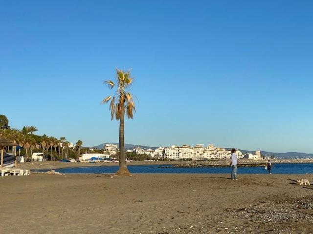 Palmsea Marbella-Estepona Buenas Noches Εξωτερικό φωτογραφία
